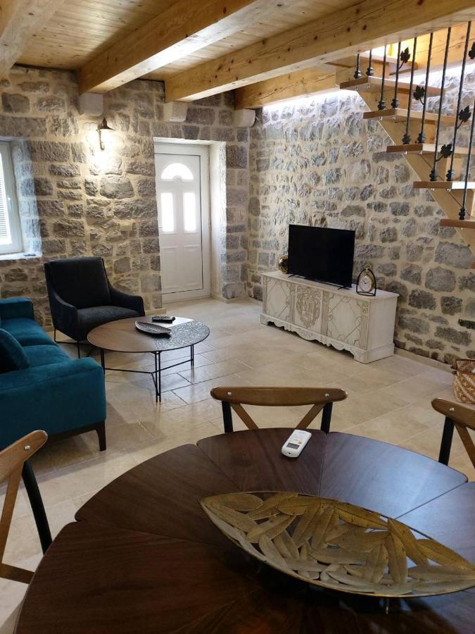 Casa Vecchia Villa โกตอร์ ภายนอก รูปภาพ